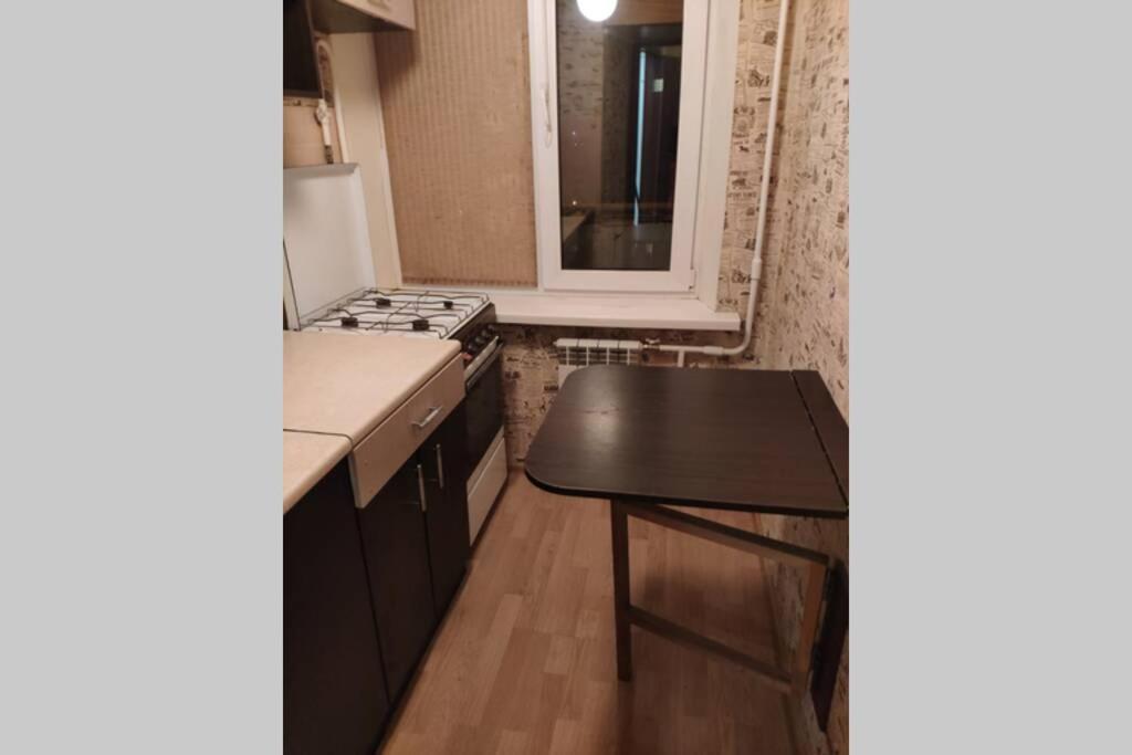 Small Apartment For 2 Kiev Buitenkant foto